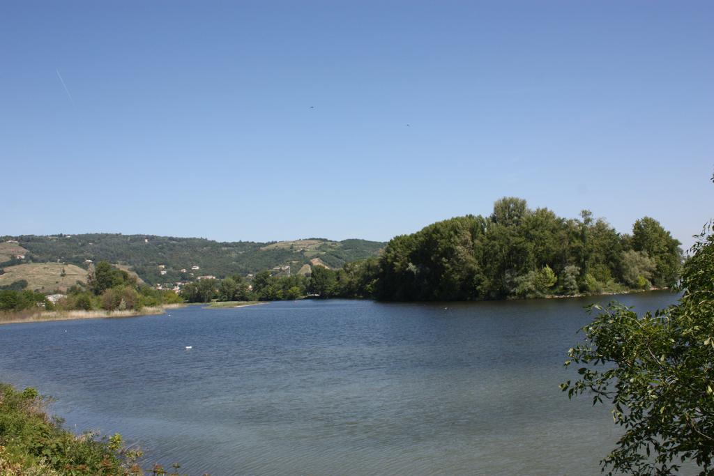 Camping Le Rhone Tournon-sur-Rhone Exterior photo